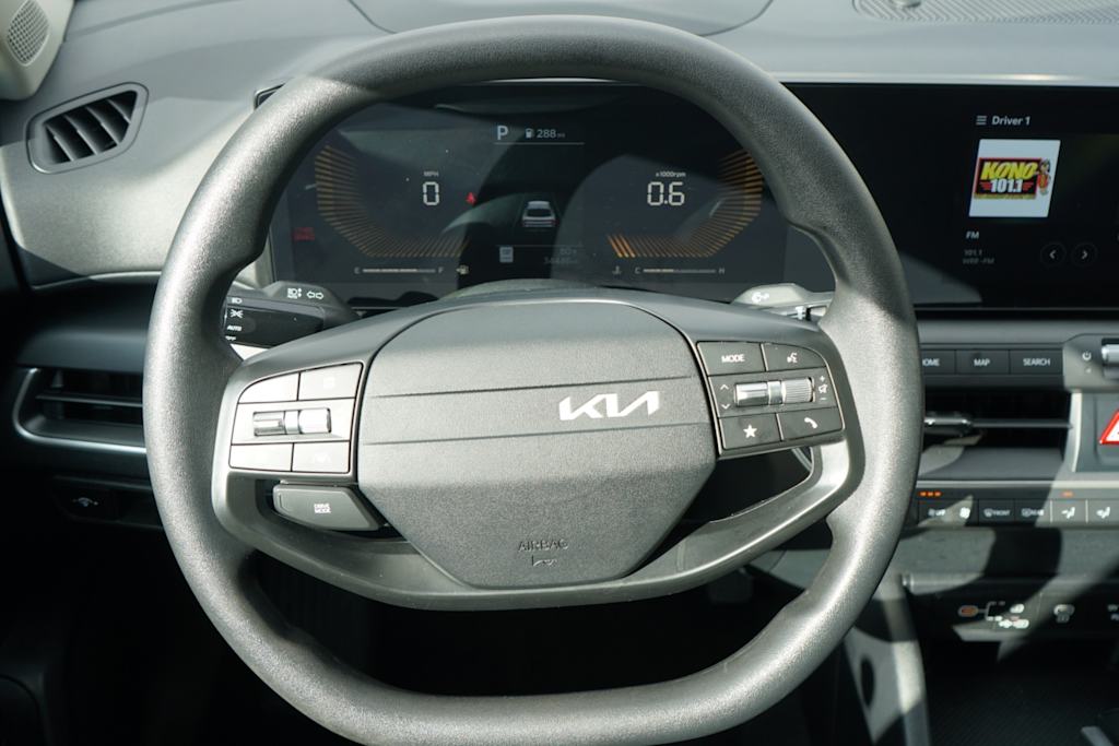 Thumbnail: 2025 Kia K4 - 10