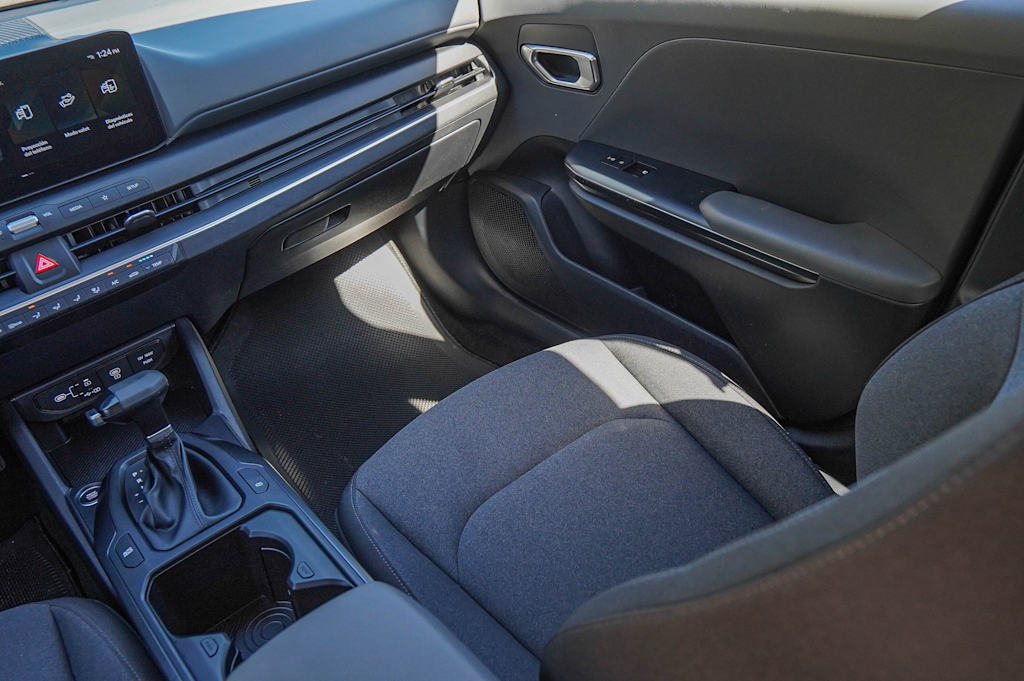 Thumbnail: 2025 Kia K4 - 28