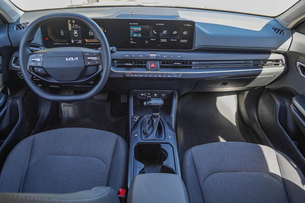 Thumbnail: 2025 Kia K4 - 7