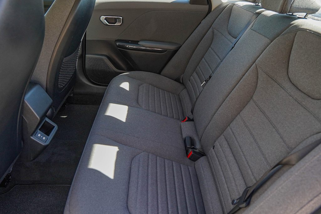 Thumbnail: 2025 Kia K4 - 28