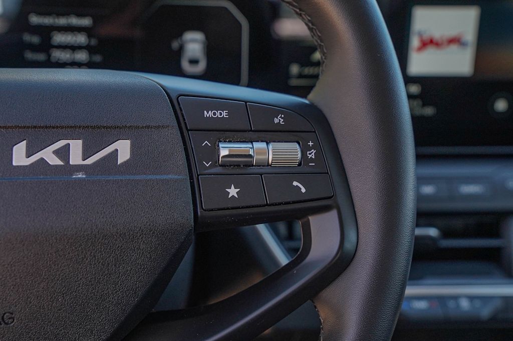 Thumbnail: 2025 Kia K4 - 18
