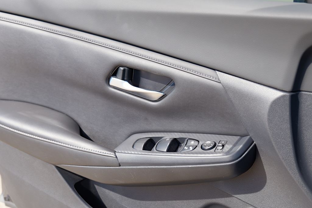 Thumbnail: 2022 Nissan Sentra - 26