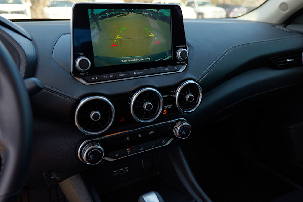 Thumbnail: 2022 Nissan Sentra - 13