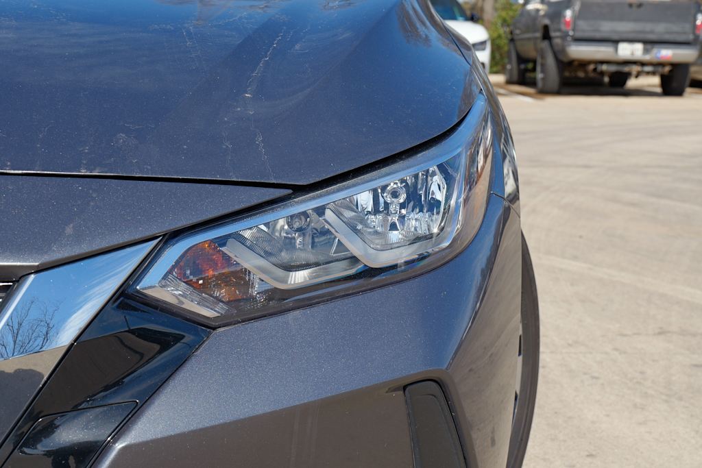 Thumbnail: 2022 Nissan Sentra - 16