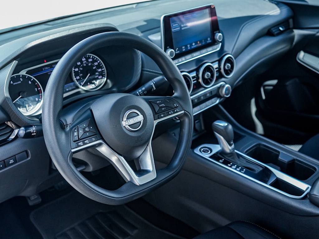 Thumbnail: 2025 Nissan Sentra - 2