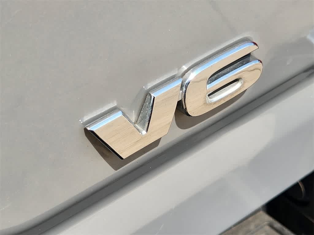 Thumbnail: 2021 Toyota Tacoma - 6