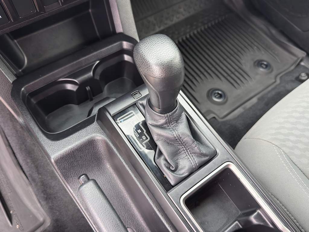 Thumbnail: 2021 Toyota Tacoma - 21