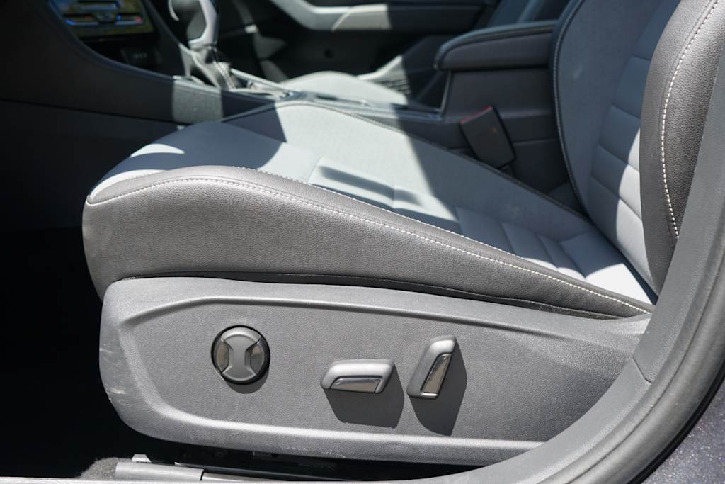 Thumbnail: 2025 Volkswagen Jetta - 20