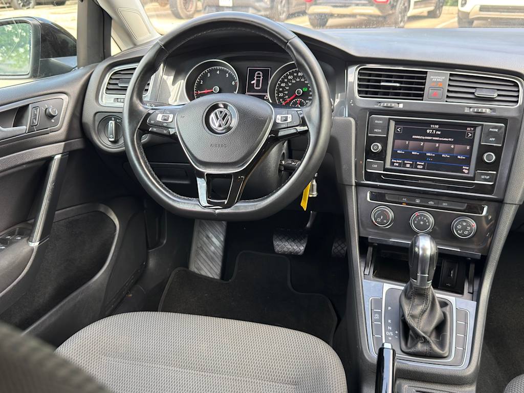 Thumbnail: 2019 Volkswagen Golf - 13