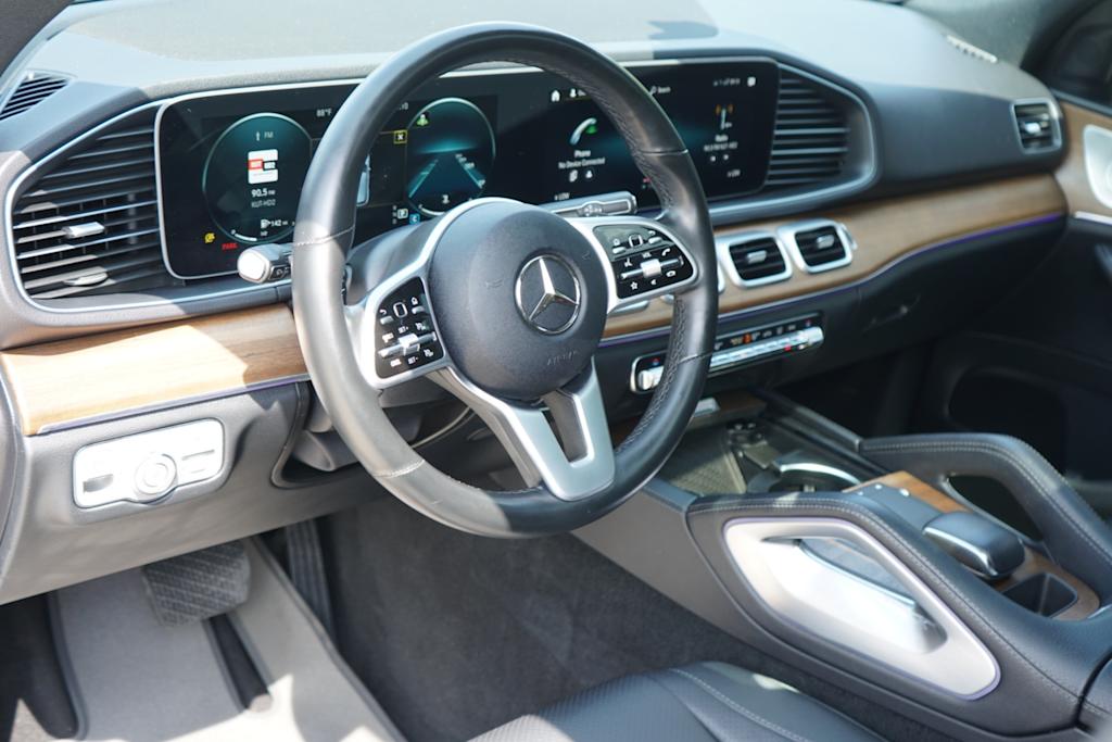 Thumbnail: 2021 Mercedes-Benz GLE - 2