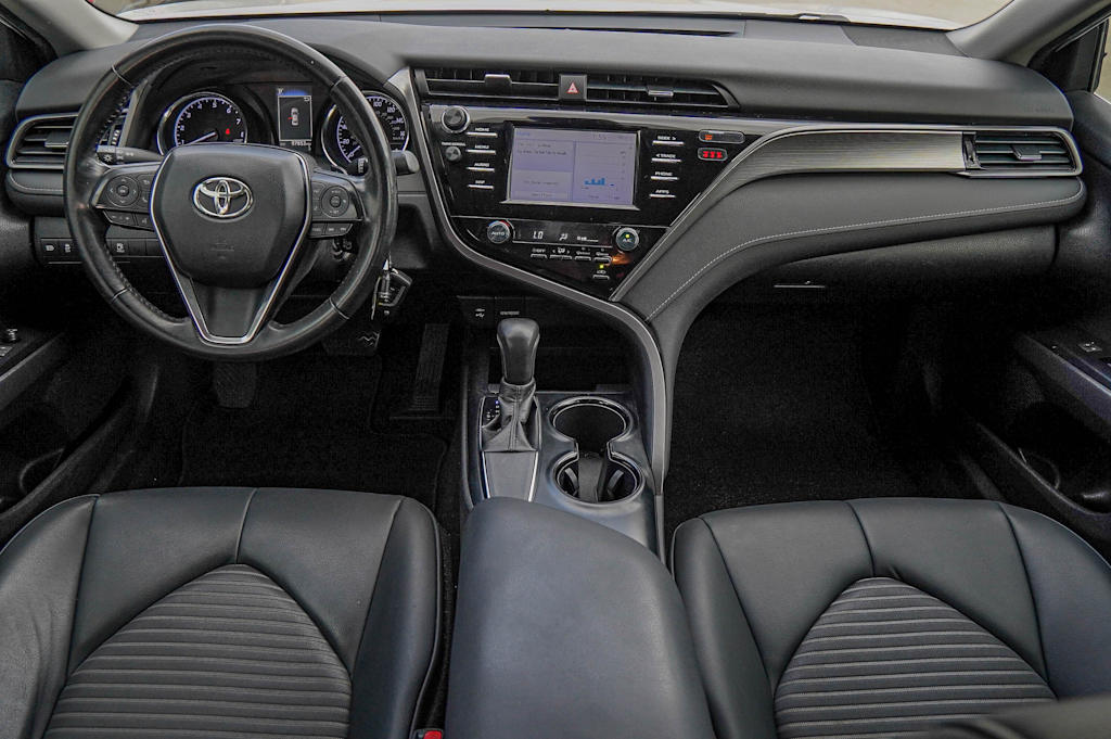 Thumbnail: 2019 Toyota Camry - 6