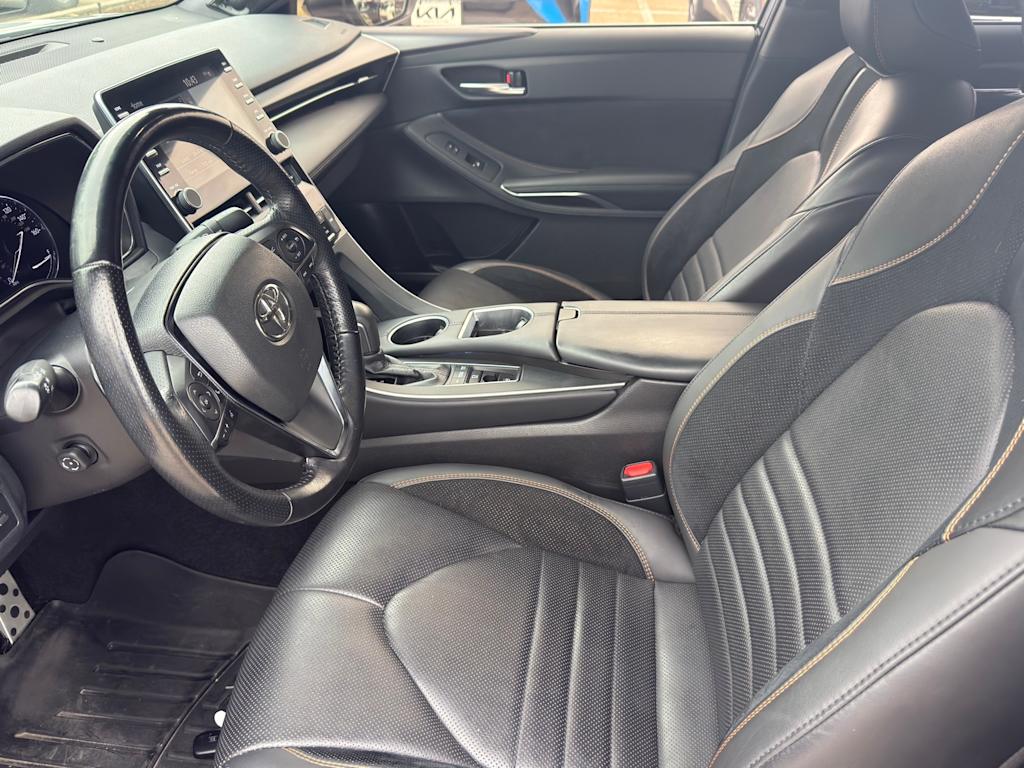 Thumbnail: 2019 Toyota Avalon - 10
