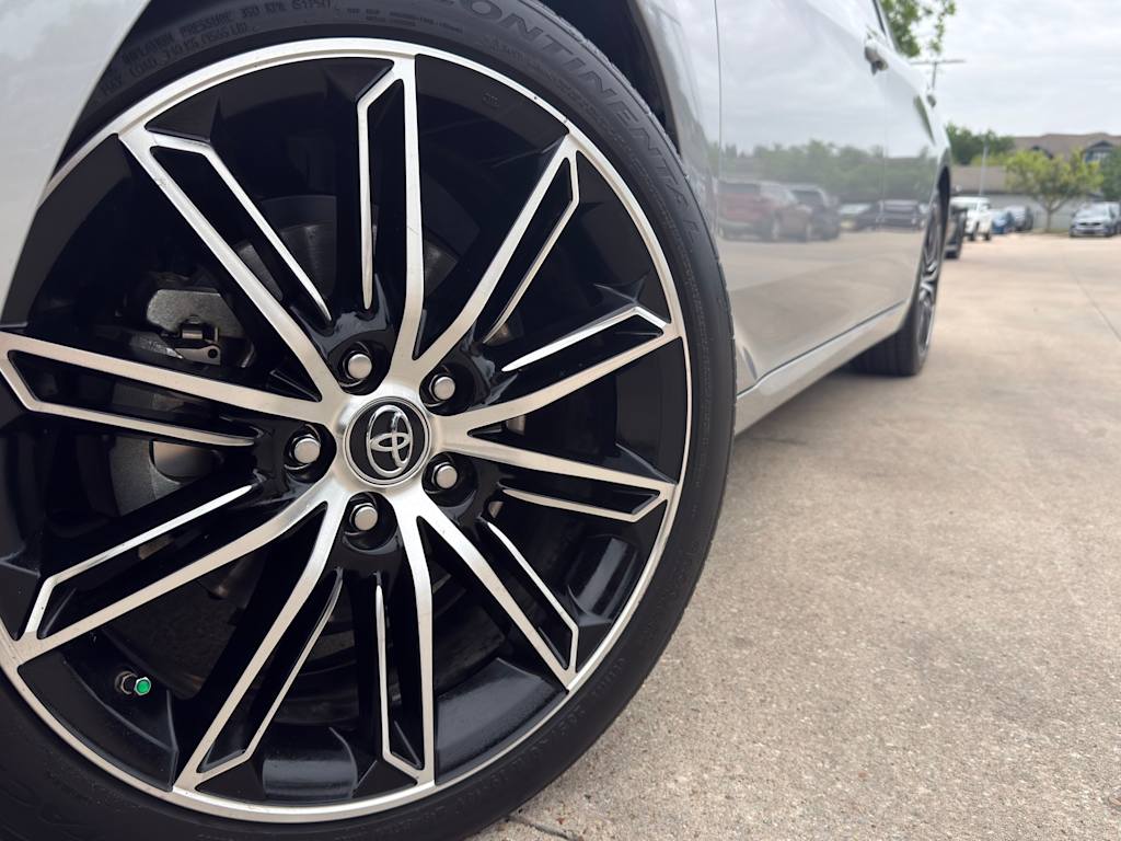Thumbnail: 2019 Toyota Avalon - 7