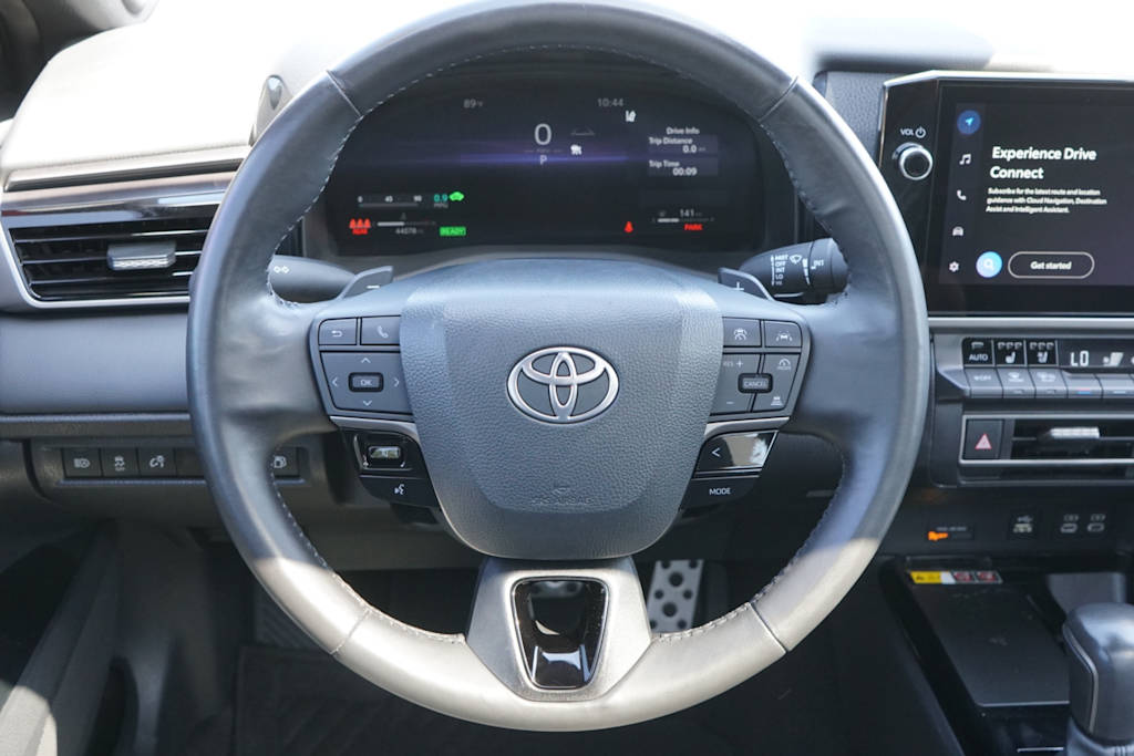 Thumbnail: 2025 Toyota Camry - 11