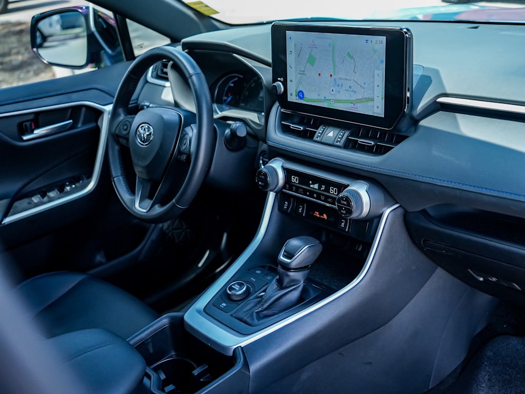Thumbnail: 2025 Toyota RAV4 - 6