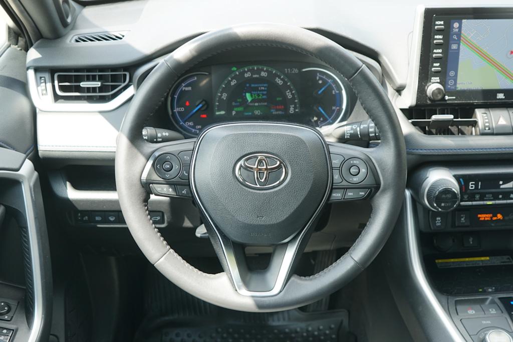 Thumbnail: 2021 Toyota RAV4 - 10