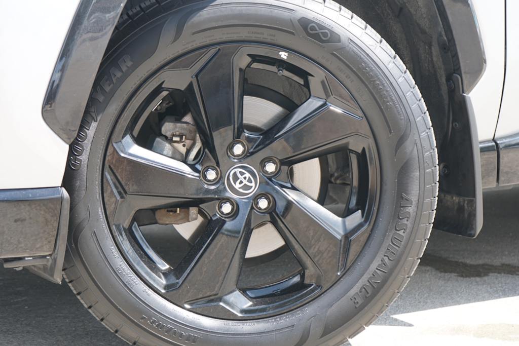 Thumbnail: 2021 Toyota RAV4 - 5