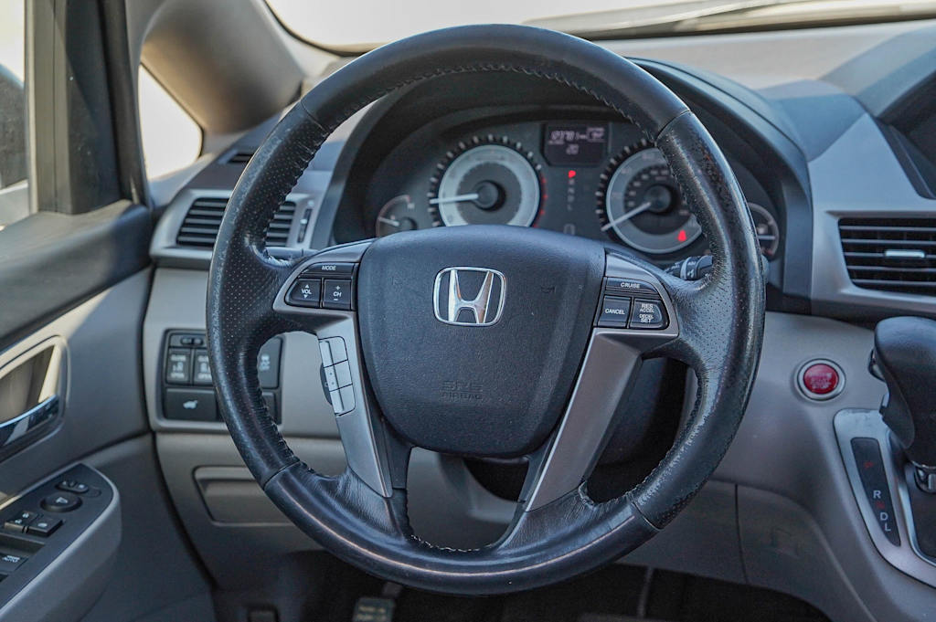 Thumbnail: 2015 Honda Odyssey - 11