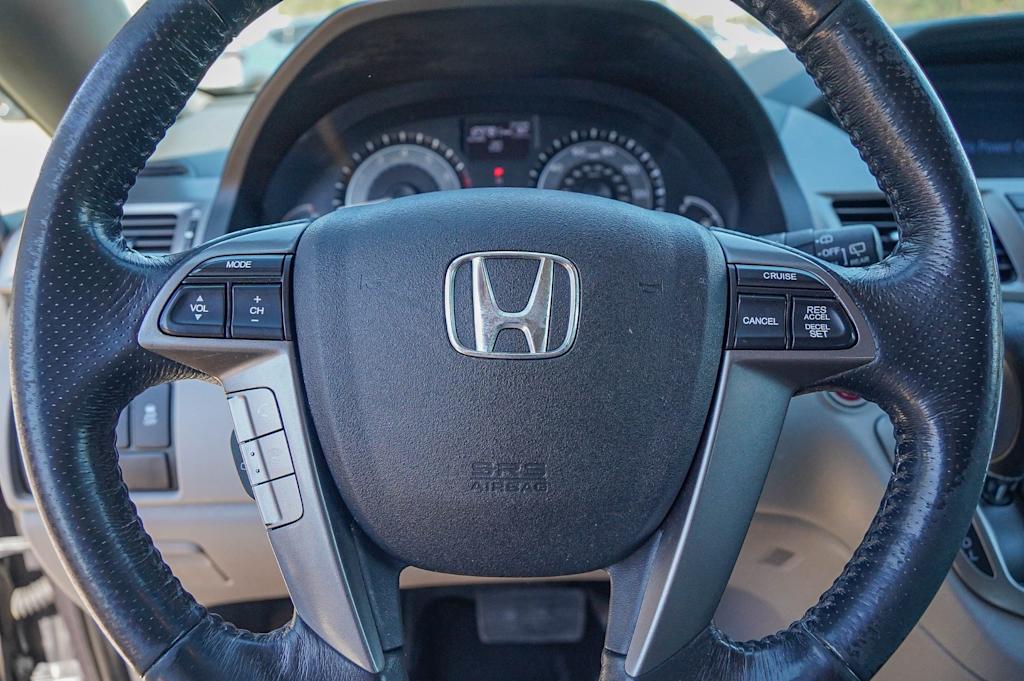 Thumbnail: 2015 Honda Odyssey - 20