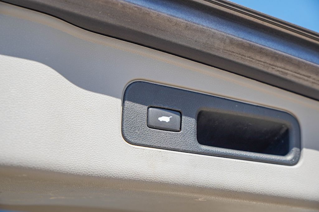 Thumbnail: 2015 Honda Odyssey - 32