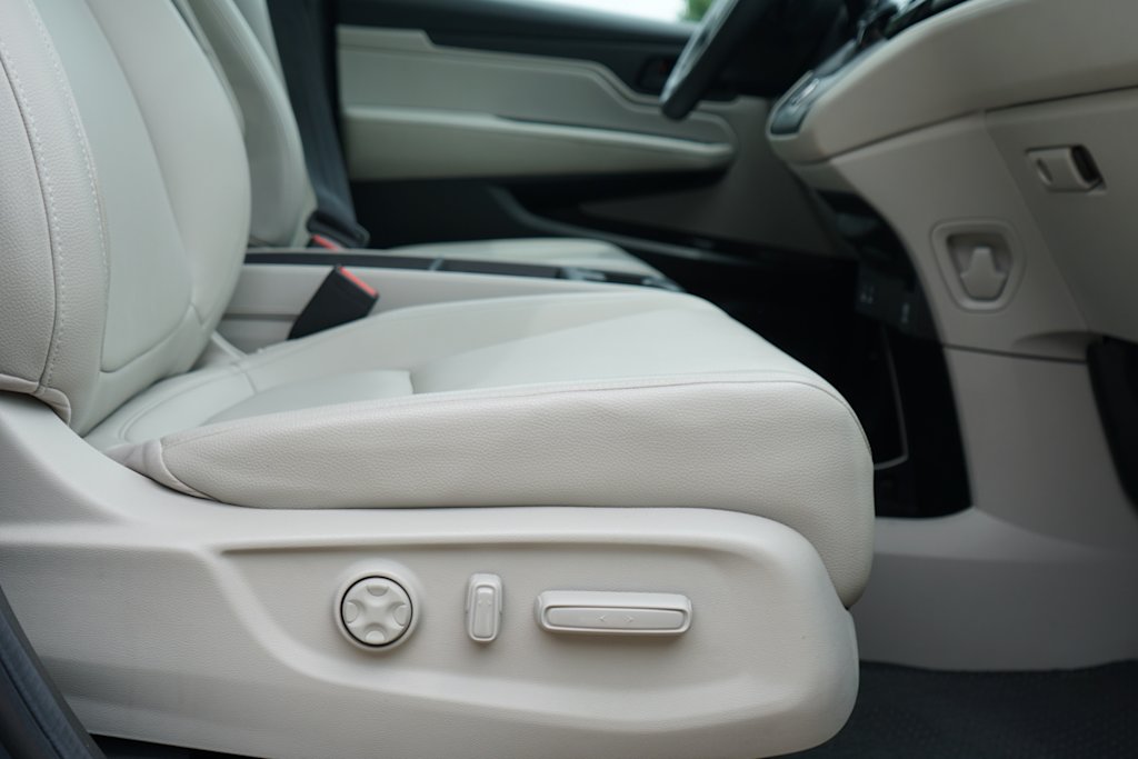 Thumbnail: 2025 Honda Odyssey - 27