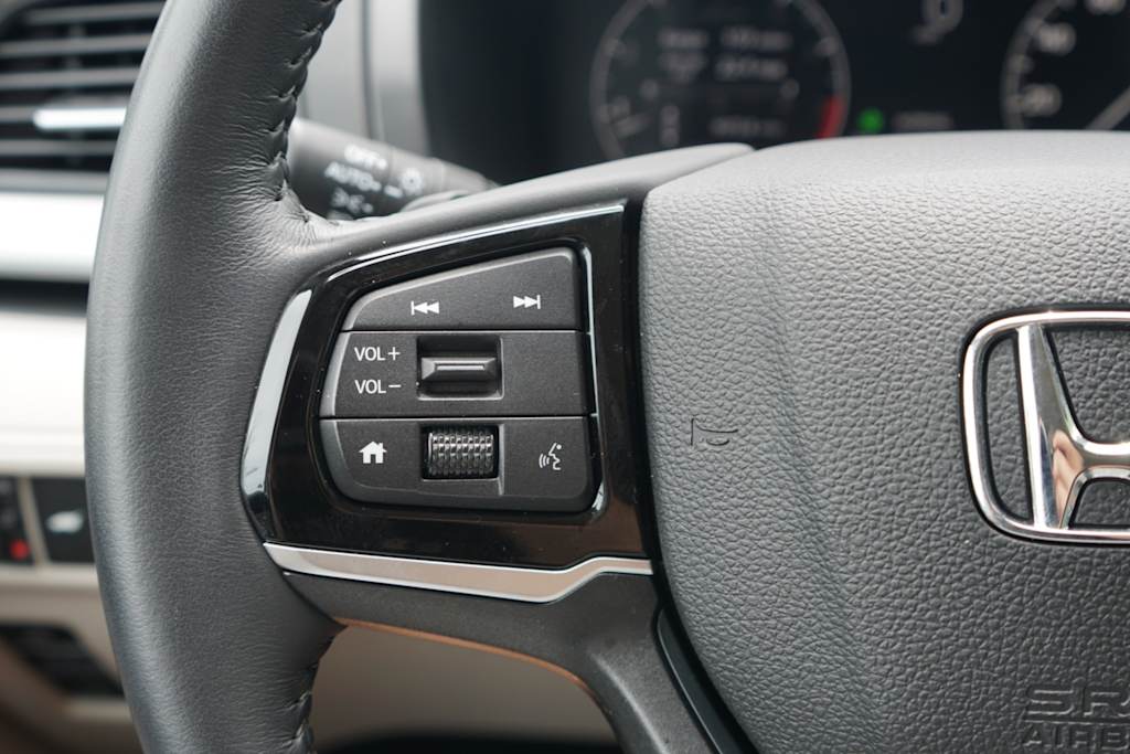 Thumbnail: 2025 Honda Odyssey - 21