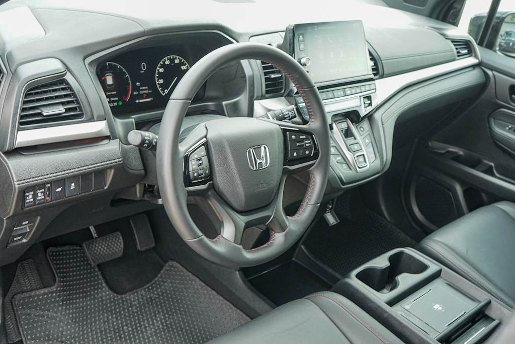 Thumbnail: 2026 Honda Odyssey - 2
