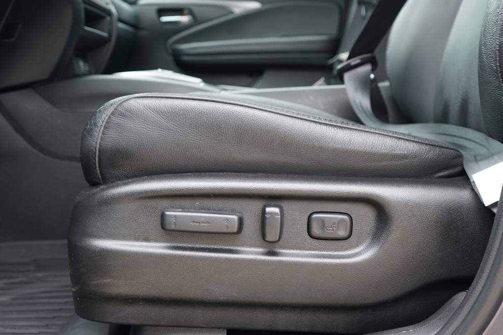 Thumbnail: 2021 Honda Pilot - 24