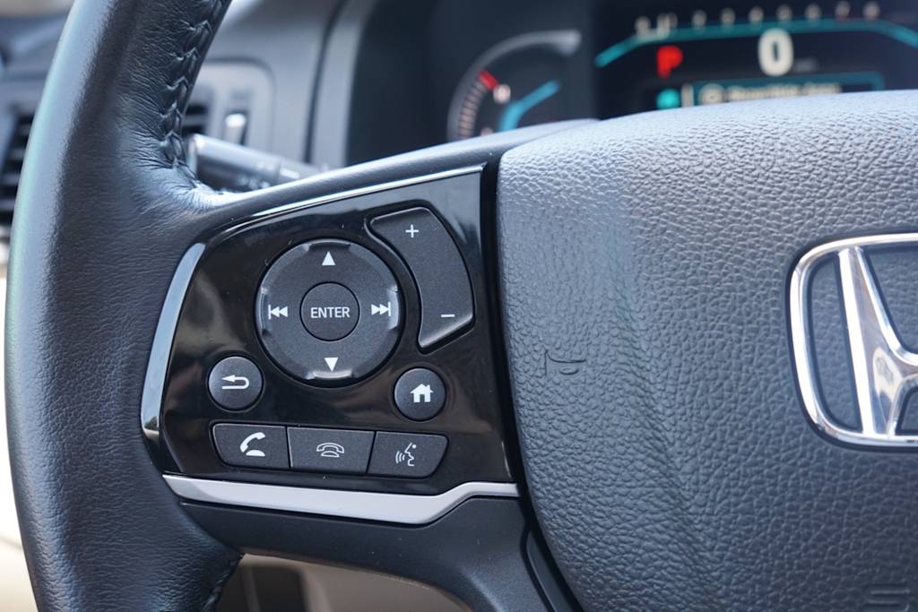 Thumbnail: 2021 Honda Pilot - 18