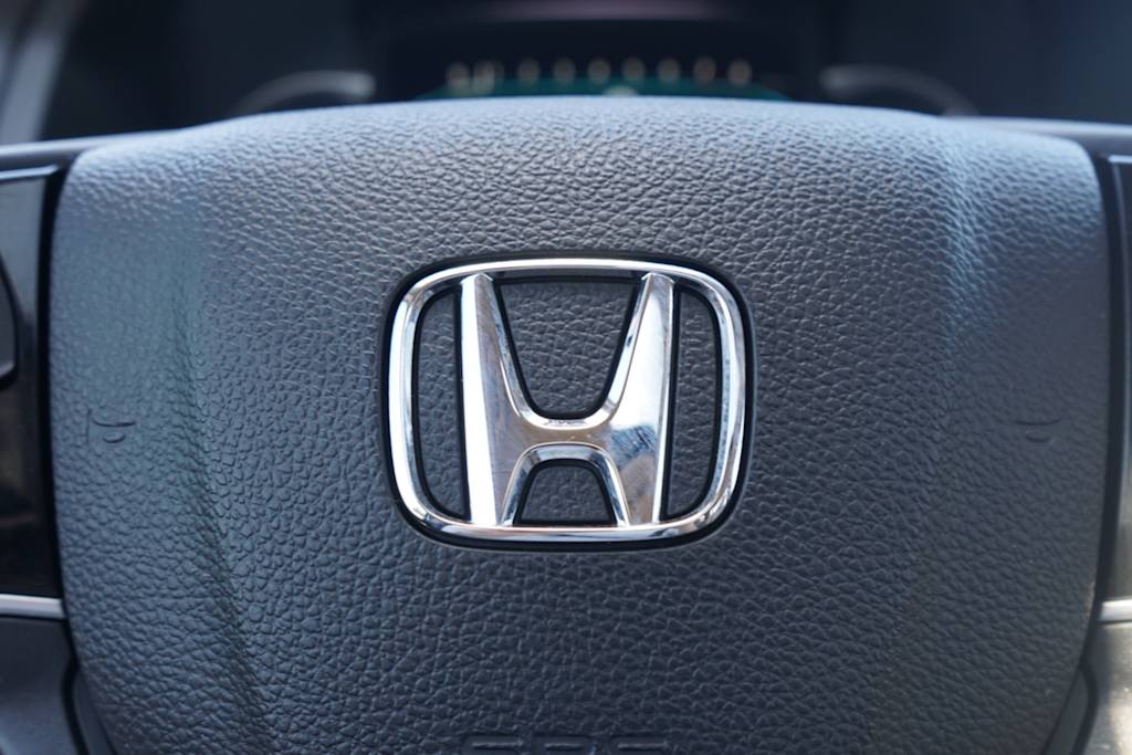 Thumbnail: 2021 Honda Pilot - 16