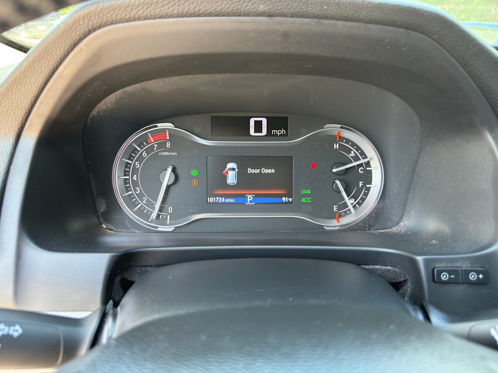 Thumbnail: 2017 Honda Pilot - 15
