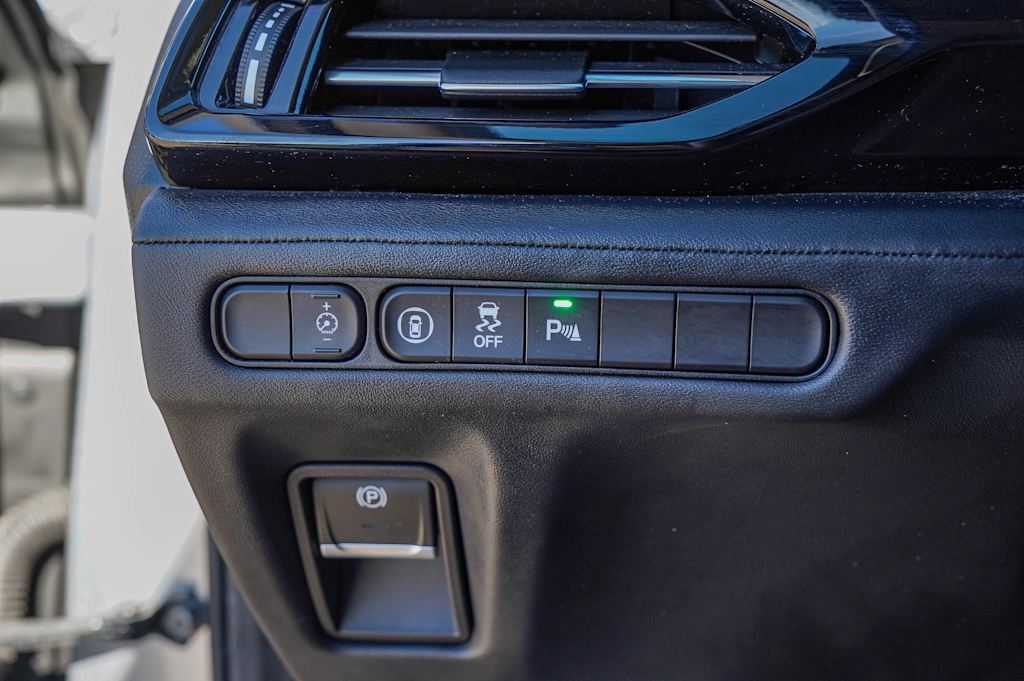 Thumbnail: 2022 Acura MDX - 26