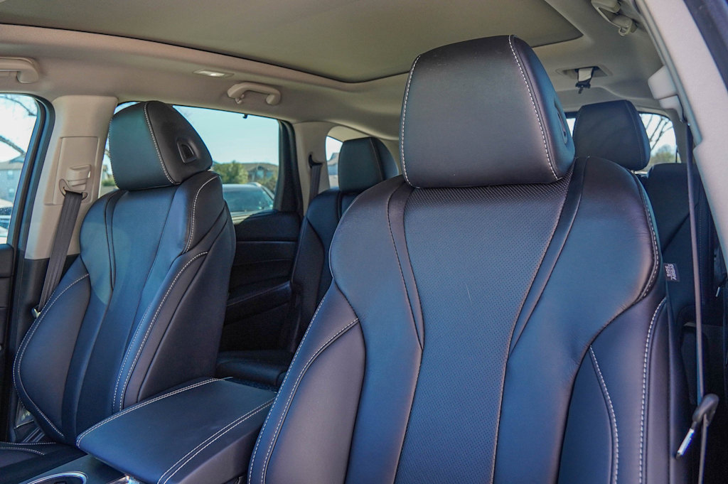 Thumbnail: 2022 Acura MDX - 8