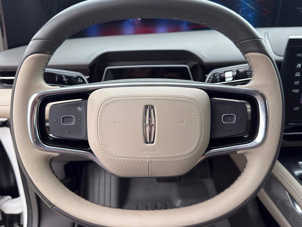Thumbnail: 2025 Lincoln Nautilus - 24