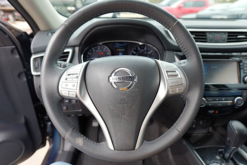 Thumbnail: 2015 Nissan Rogue - 6