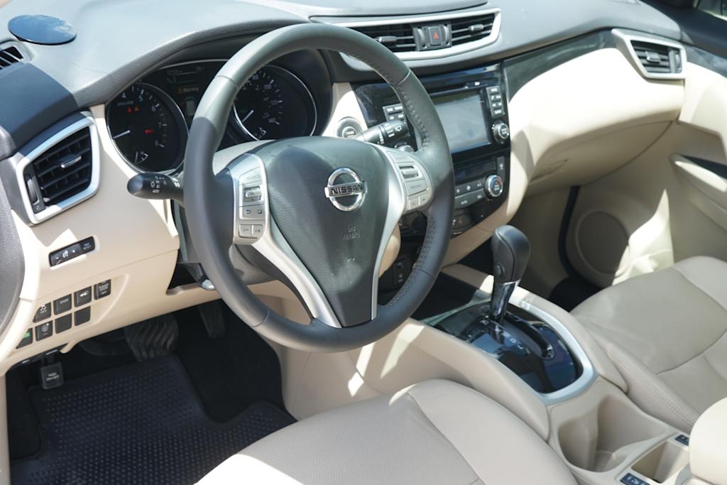 Thumbnail: 2016 Nissan Rogue - 2