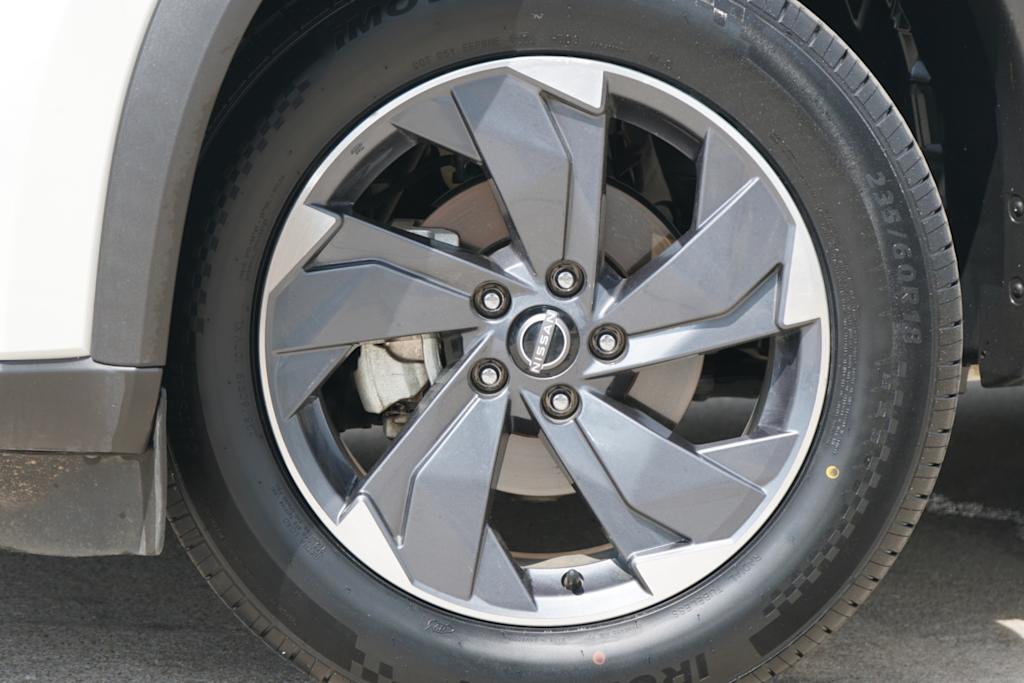 Thumbnail: 2025 Nissan Rogue - 6