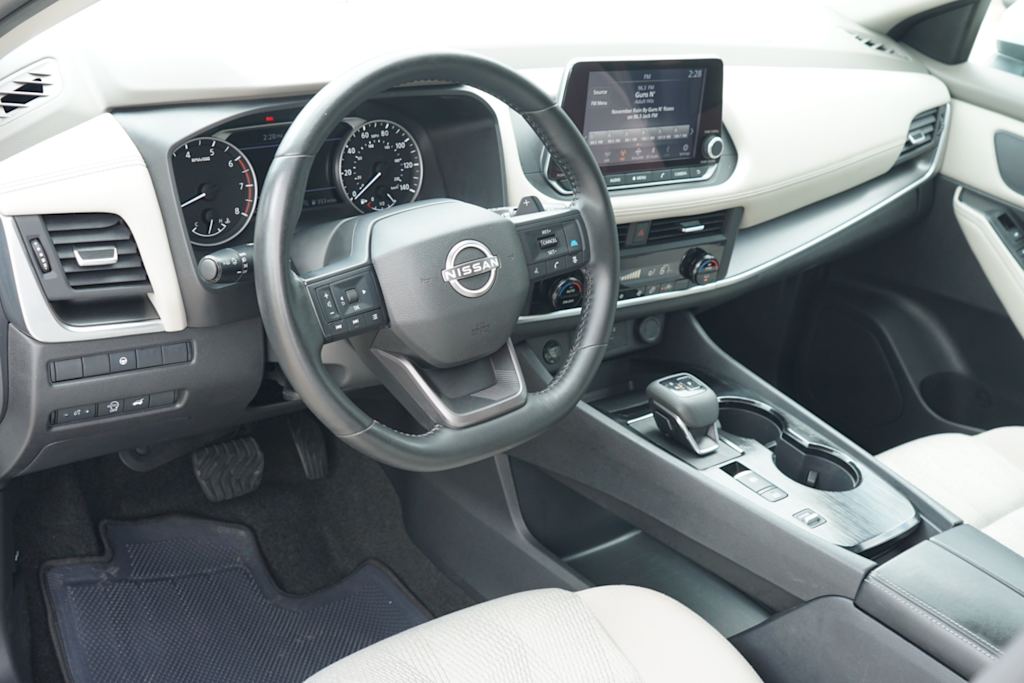 Thumbnail: 2025 Nissan Rogue - 2