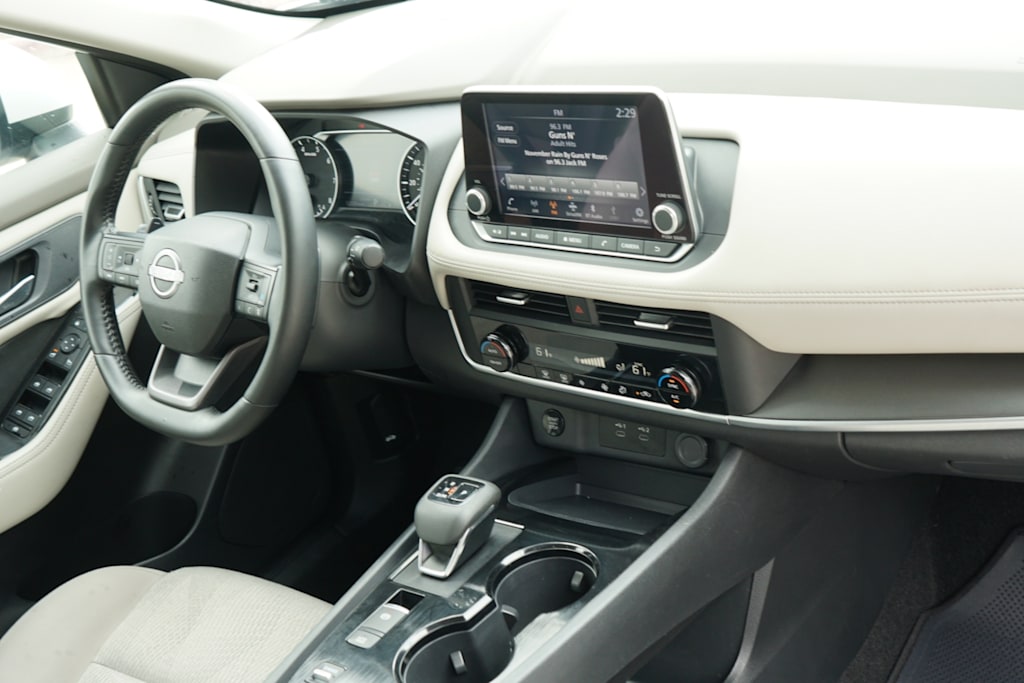Thumbnail: 2025 Nissan Rogue - 11