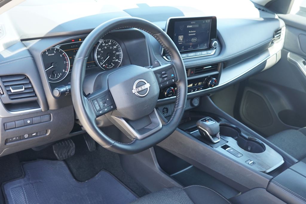 Thumbnail: 2025 Nissan Rogue - 2
