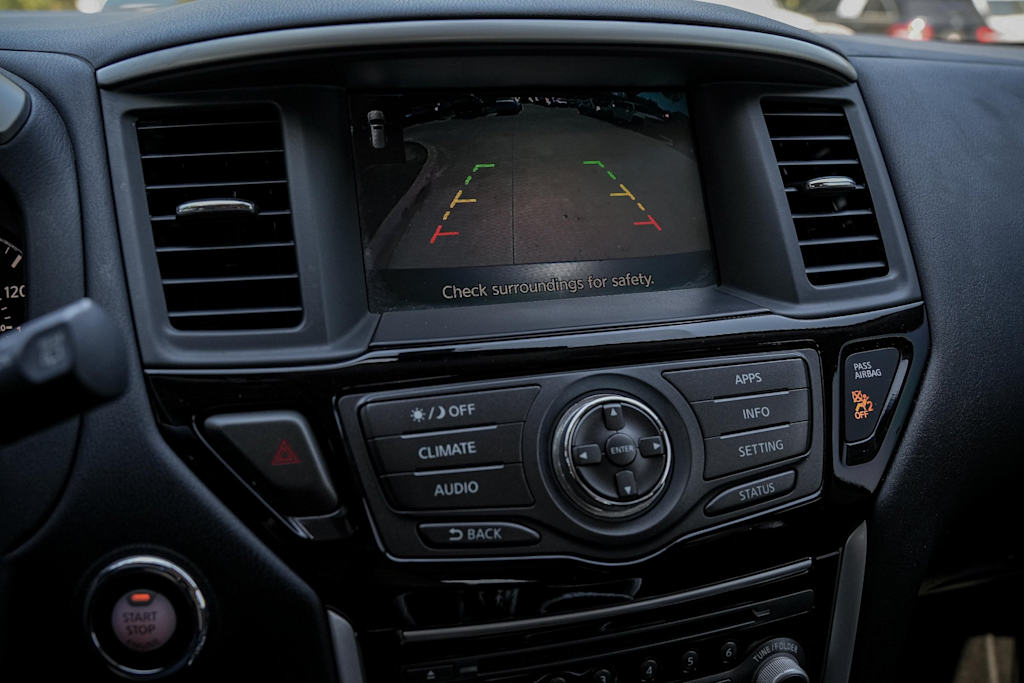 Thumbnail: 2019 Nissan Pathfinder - 20