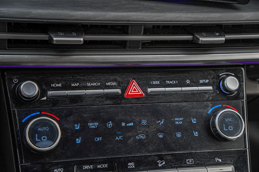 Thumbnail: 2025 Hyundai Santa Fe - 21