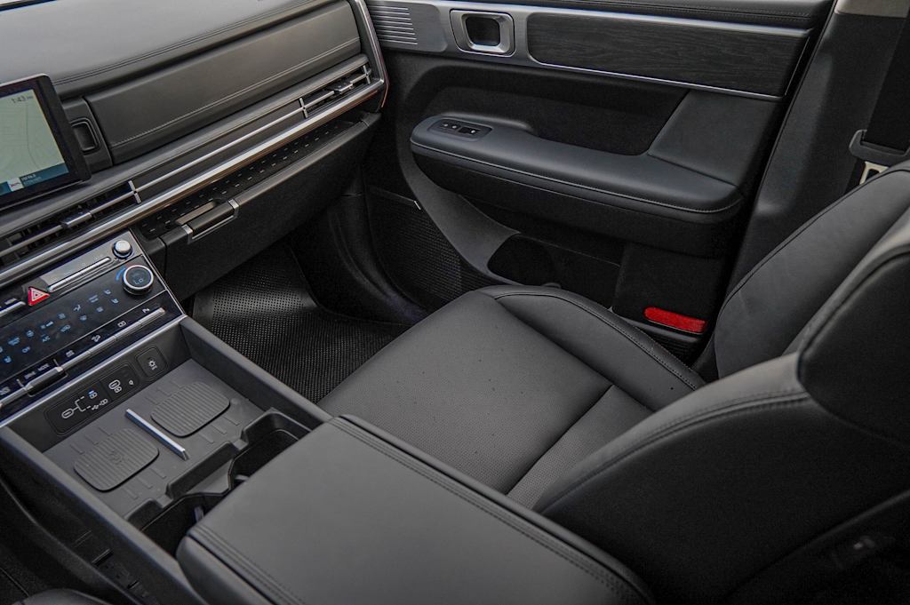 Thumbnail: 2025 Hyundai Santa Fe - 27