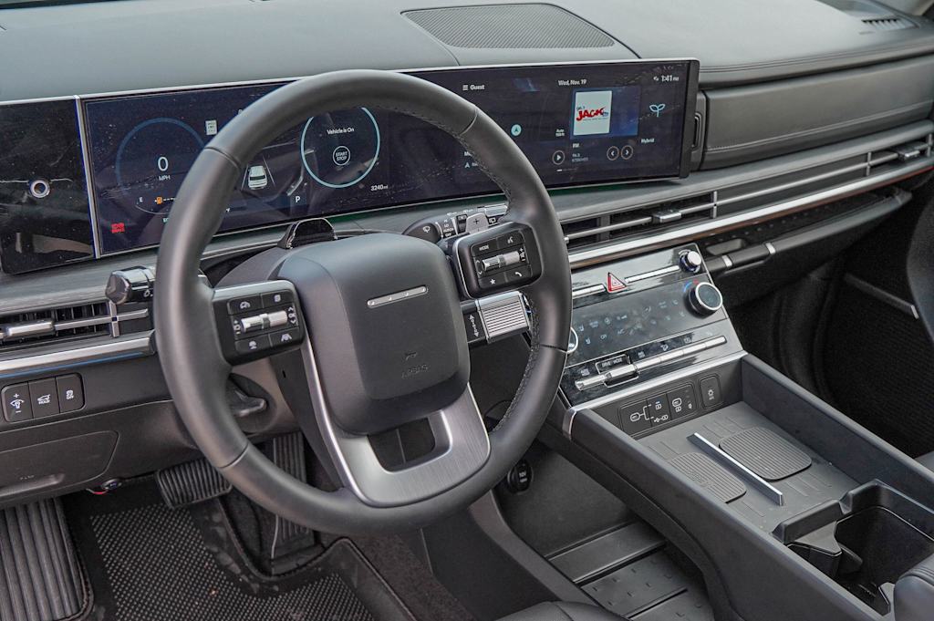 Thumbnail: 2025 Hyundai Santa Fe - 2