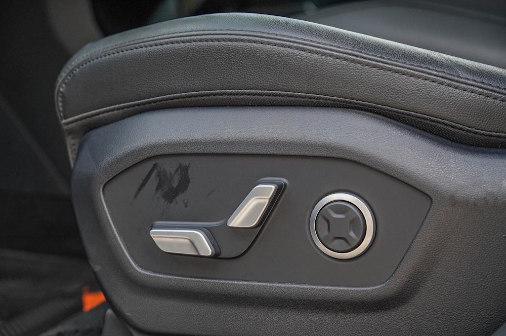 Thumbnail: 2025 Hyundai Santa Fe - 26