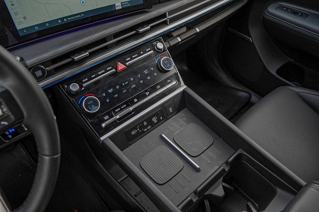 Thumbnail: 2025 Hyundai Santa Fe - 12