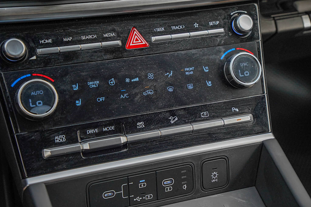 Thumbnail: 2025 Hyundai Santa Fe - 22