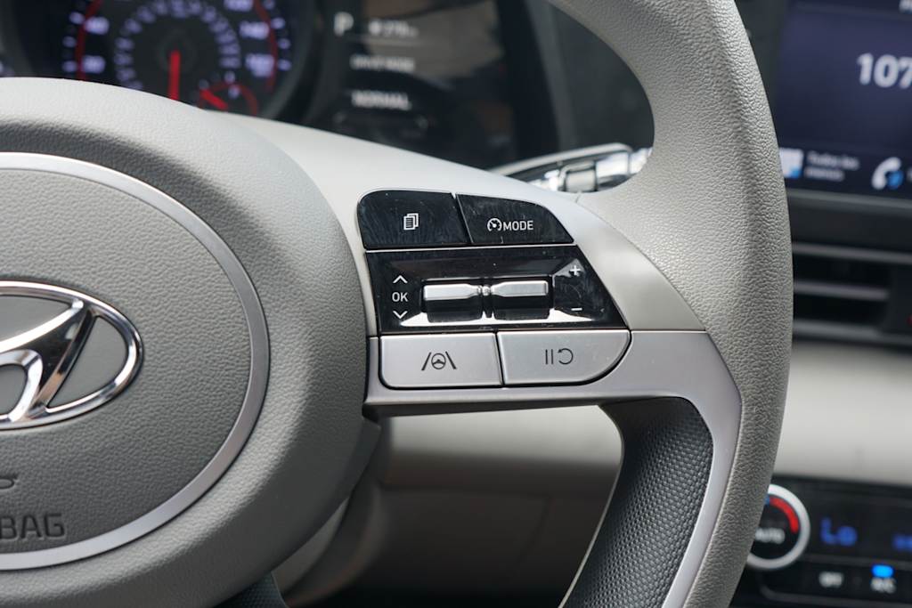 Thumbnail: 2021 Hyundai Elantra - 19