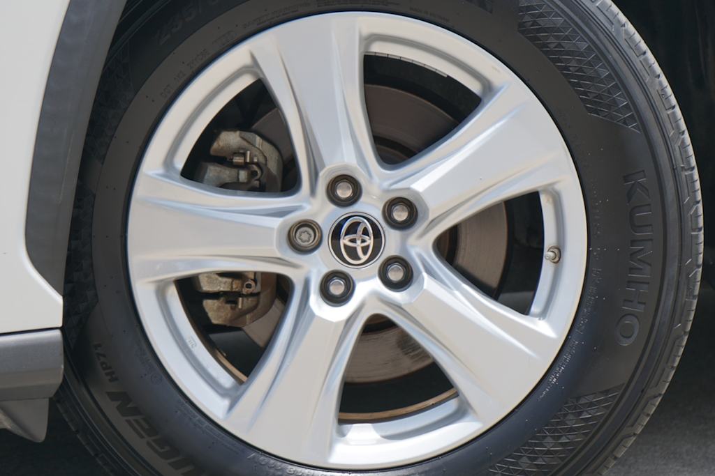 Thumbnail: 2021 Toyota Highlander - 5
