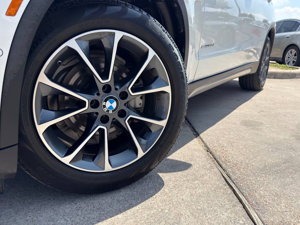 Thumbnail: 2018 BMW X5 - 8